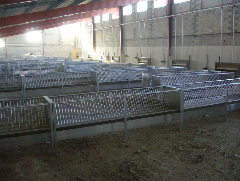 Equipamientos de aluminio pera granjas